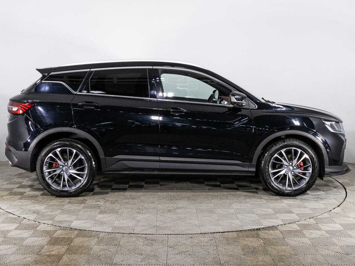 Geely Coolray 2021 года с пробегом. Фото: #2