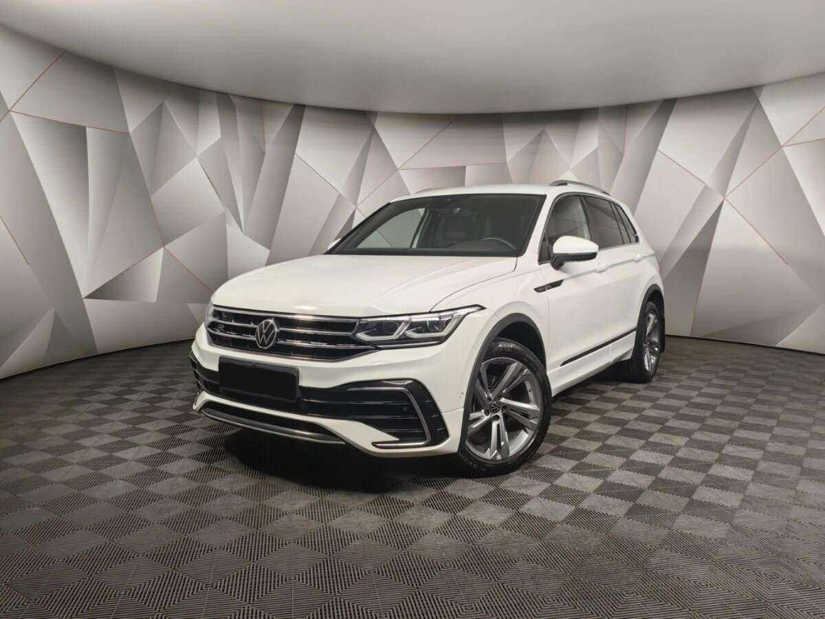 Volkswagen Tiguan 2021 года с пробегом. Посмотреть фото