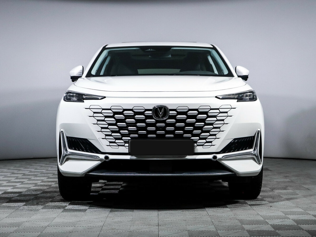 Changan UNI-K 2024 года с пробегом. Фото: #1