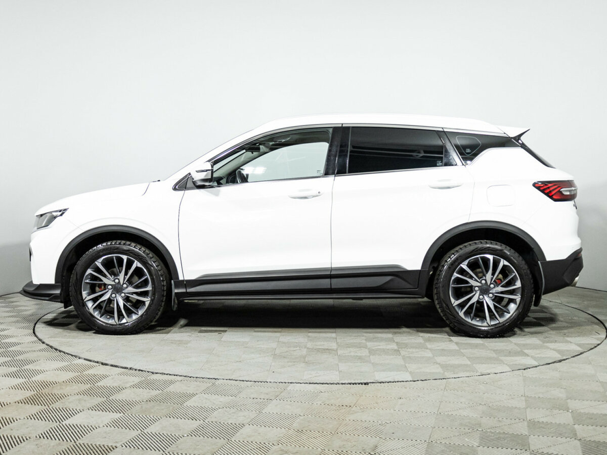 Geely Coolray 2023 года с пробегом. Фото: #7