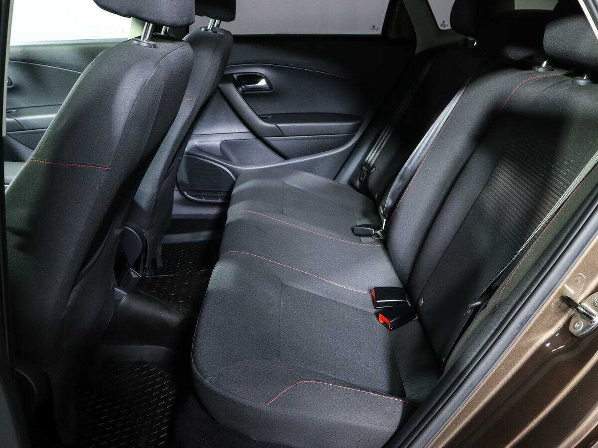 Volkswagen Polo 2017 года с пробегом. Фото: #9