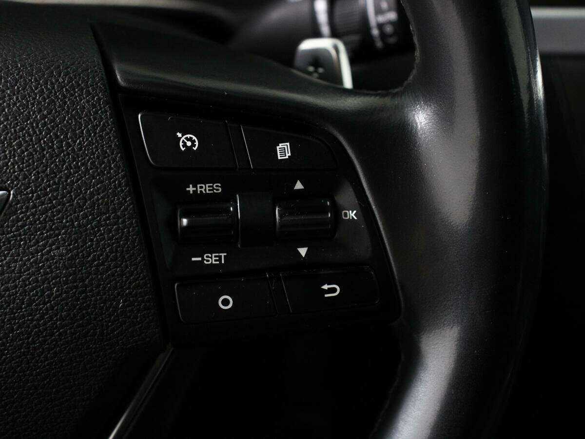 Hyundai Genesis 2014 года с пробегом. Фото: #18