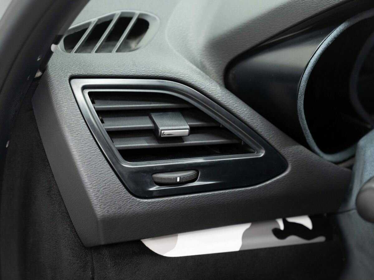 Lada (ВАЗ) Vesta 2020 года с пробегом. Фото: #18