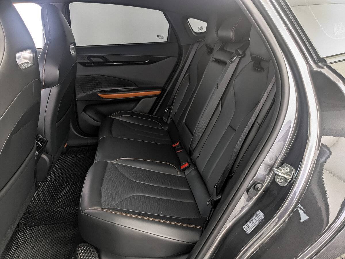 Changan UNI-V 2024 года с пробегом. Фото: #17