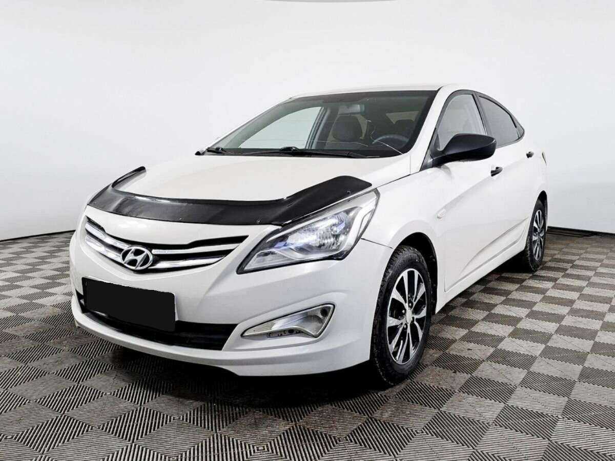 Hyundai Solaris 2015 года с пробегом. Посмотреть фото