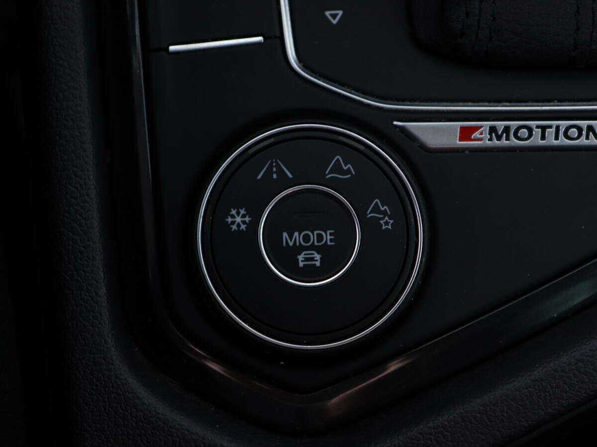 Volkswagen Tiguan 2018 года с пробегом. Фото: #17