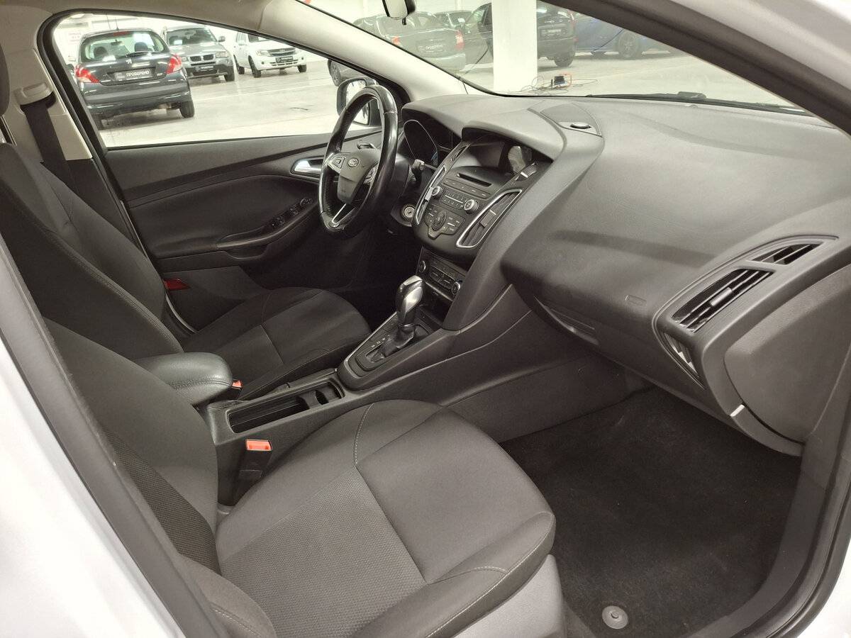 Ford Focus 2017 года с пробегом. Фото: #10