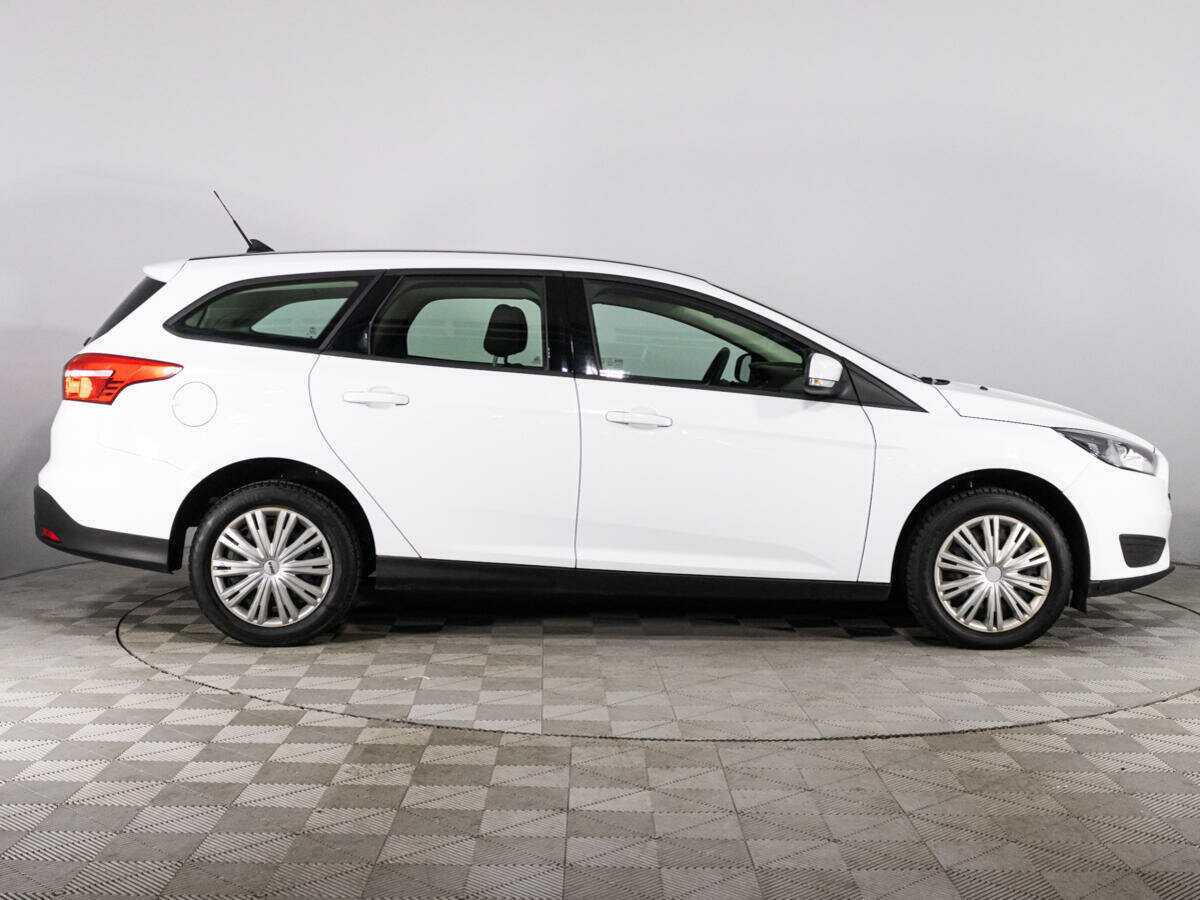 Ford Focus 2017 года с пробегом. Фото: #3