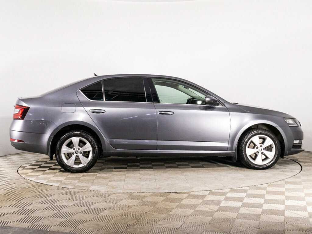 Skoda Octavia 2018 года с пробегом. Фото: #3