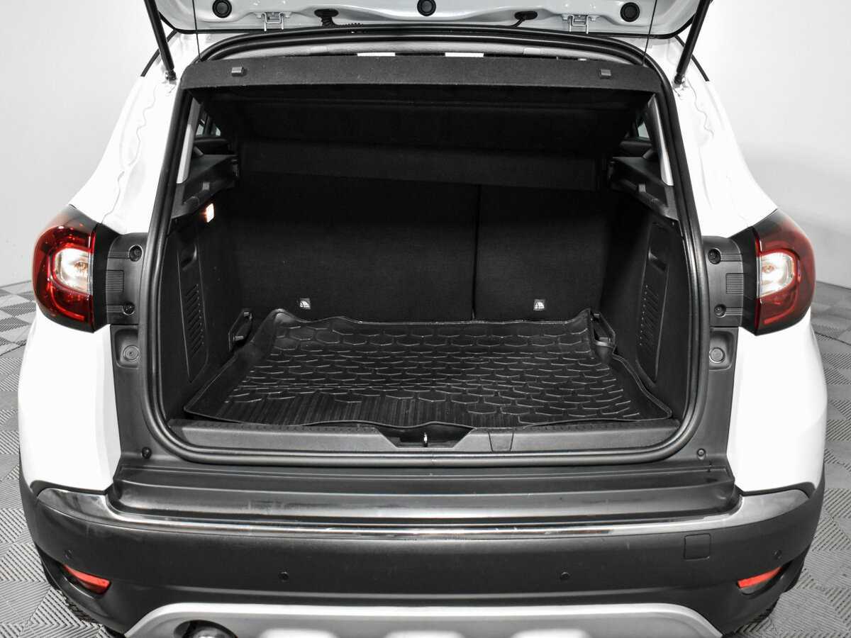 Renault Kaptur 2016 года с пробегом. Фото: #16