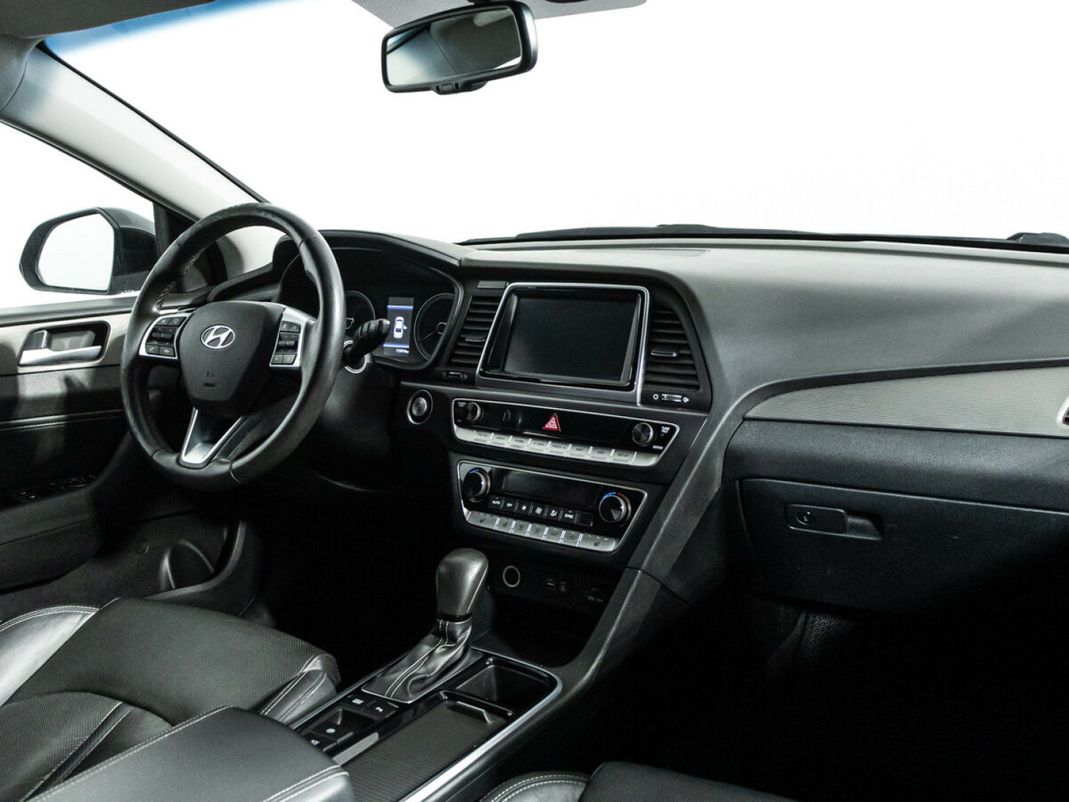 Hyundai Sonata 2018 года с пробегом. Фото: #7