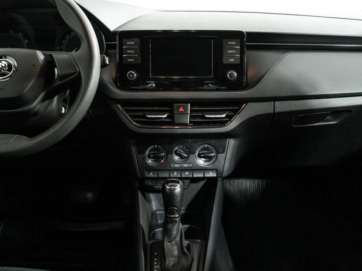 Skoda Rapid 2021 года с пробегом. Фото: #13