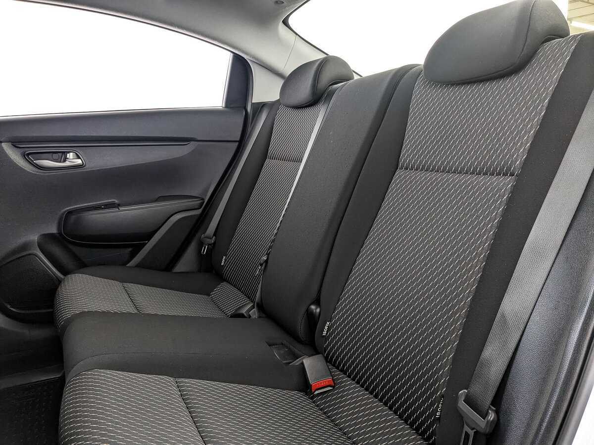 Kia Rio 2020 года с пробегом. Фото: #12