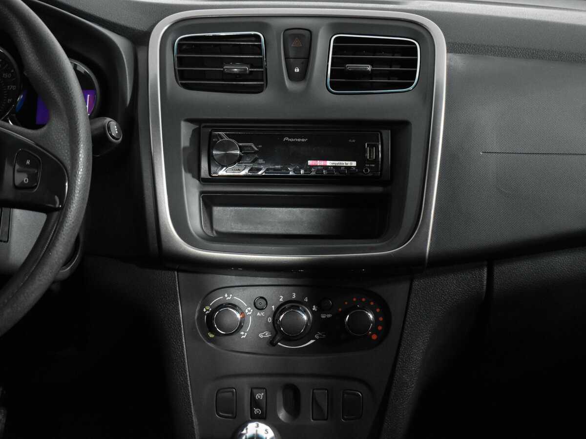 Renault Sandero 2017 года с пробегом. Фото: #13