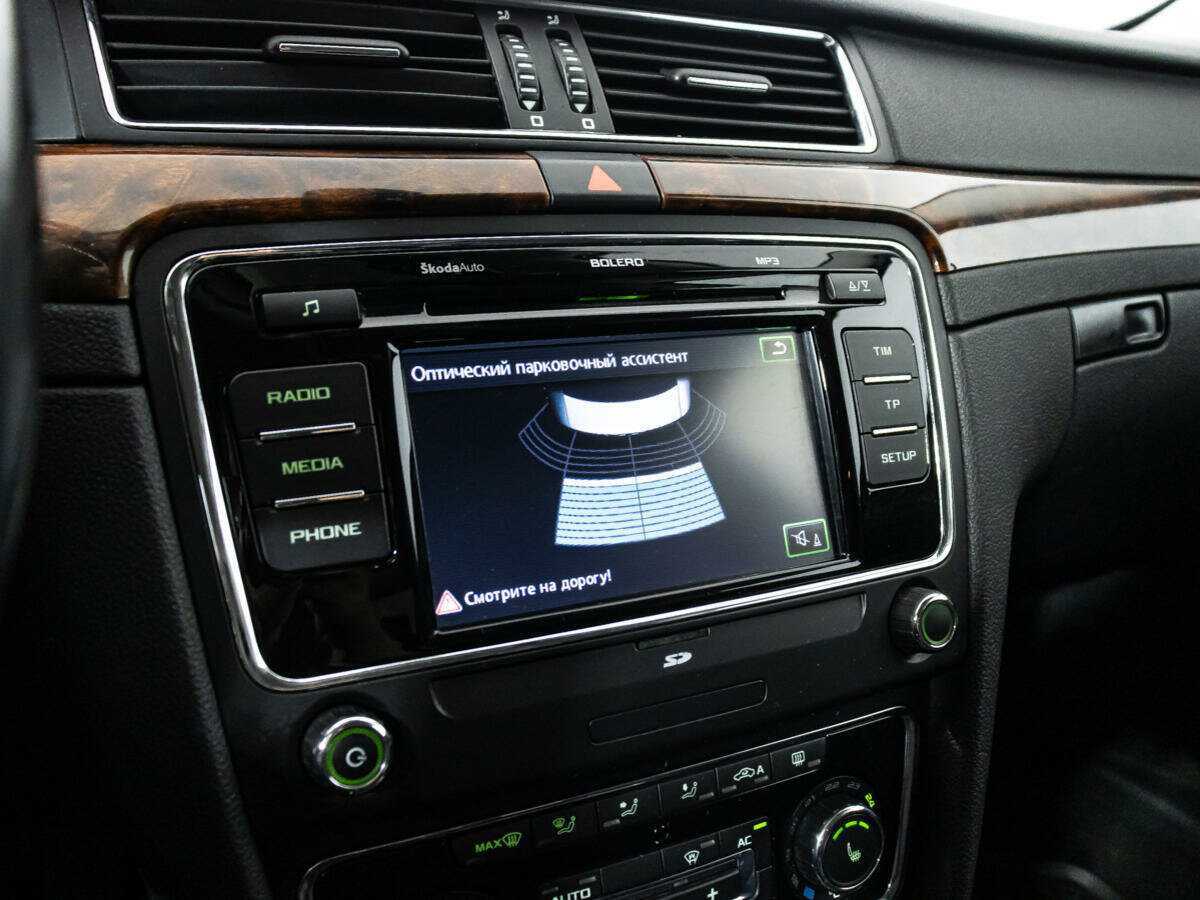 Skoda Superb 2012 года с пробегом. Фото: #14