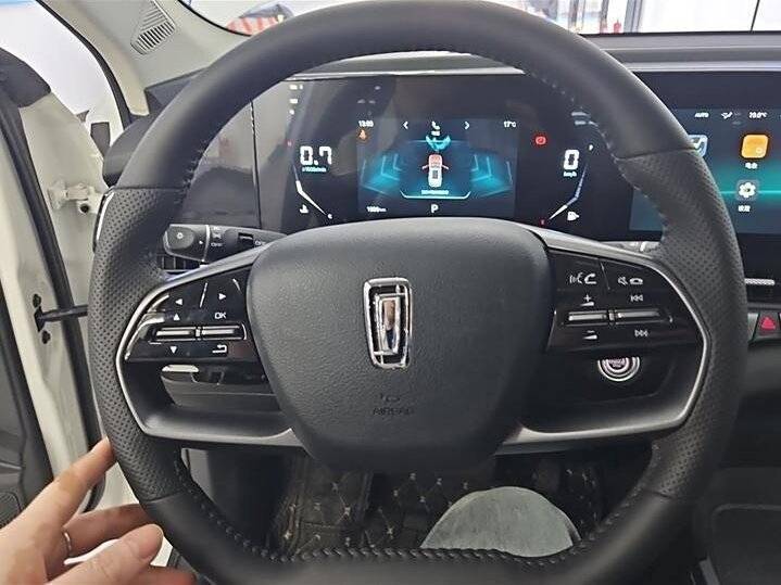 FAW Bestune T55 2021 года с пробегом. Фото: #5