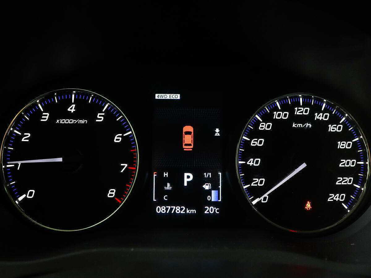 Mitsubishi Outlander 2016 года с пробегом. Фото: #9