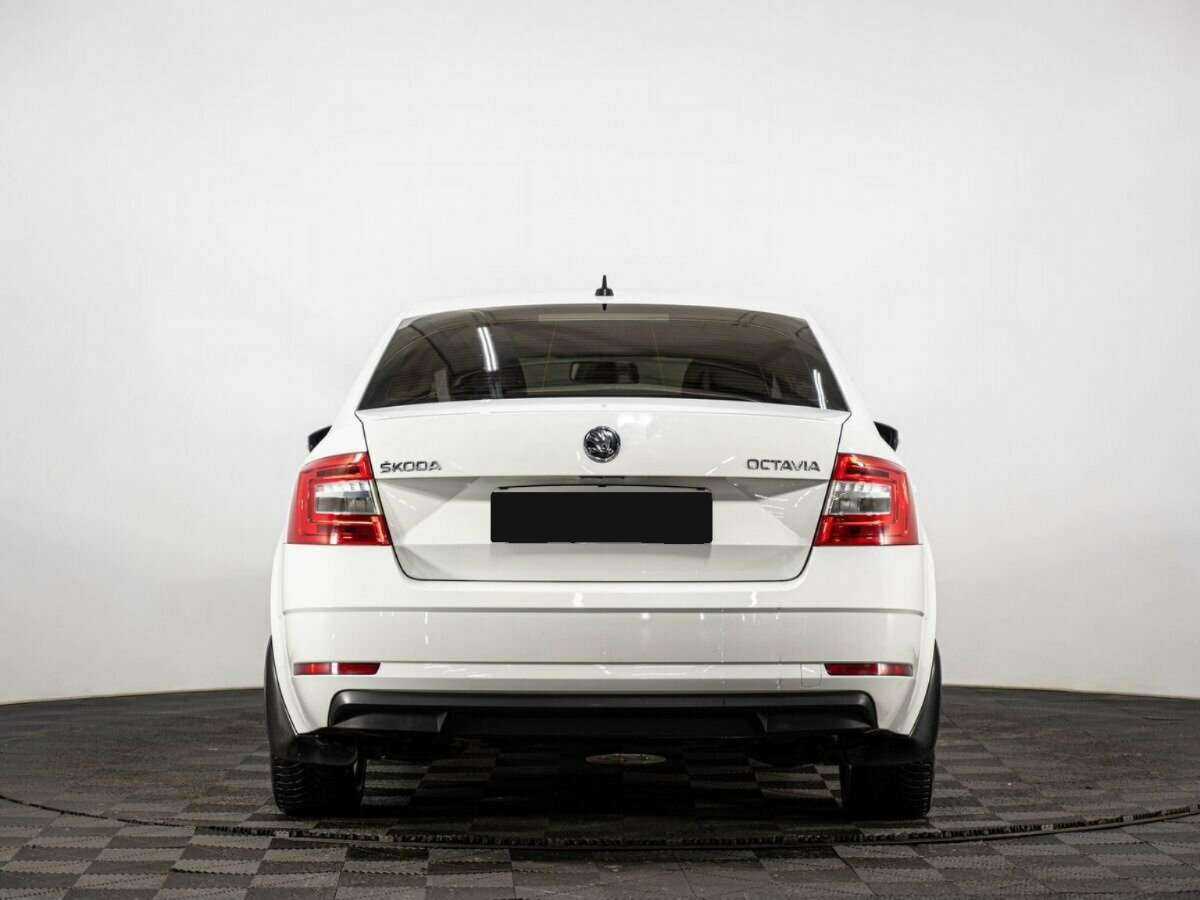 Skoda Octavia 2017 года с пробегом. Фото: #4
