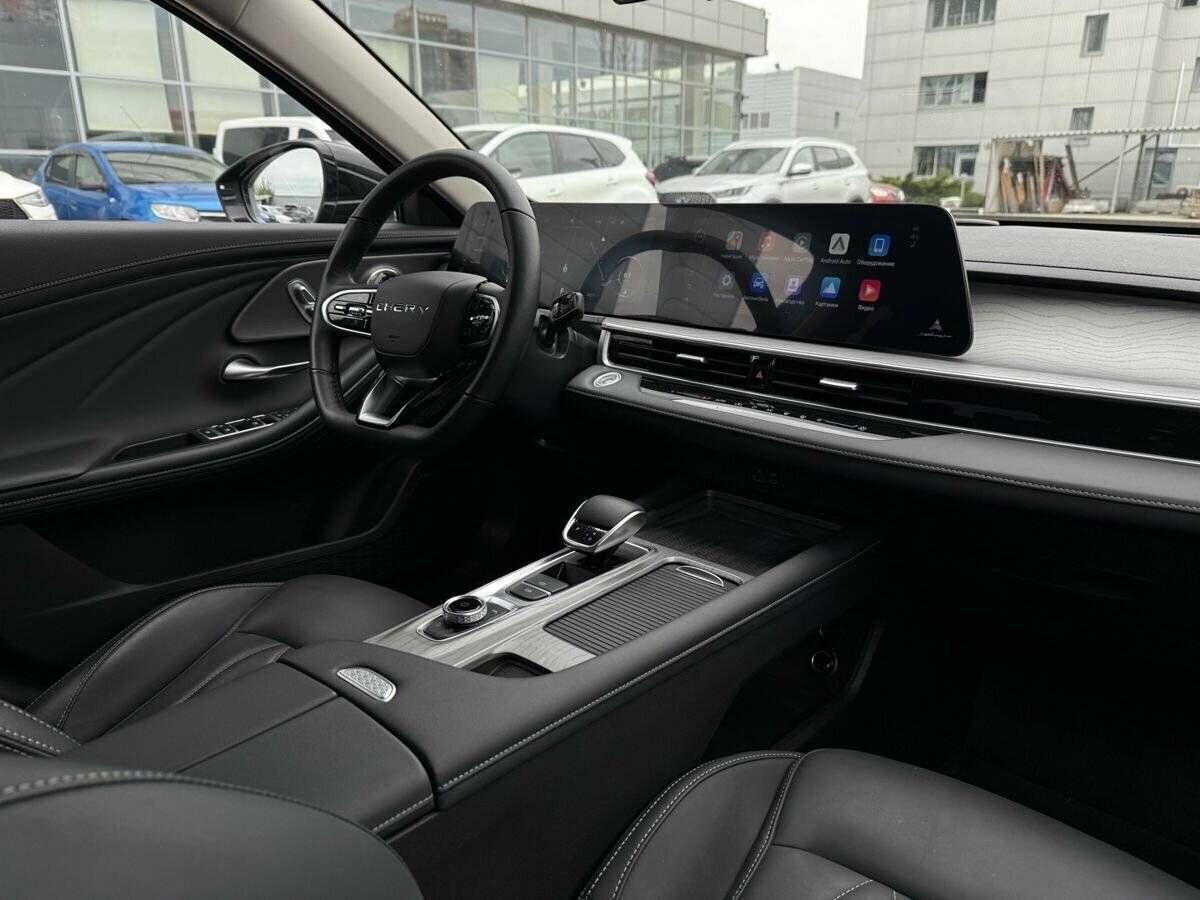 Chery Arrizo 8 2024 года с пробегом. Фото: #20