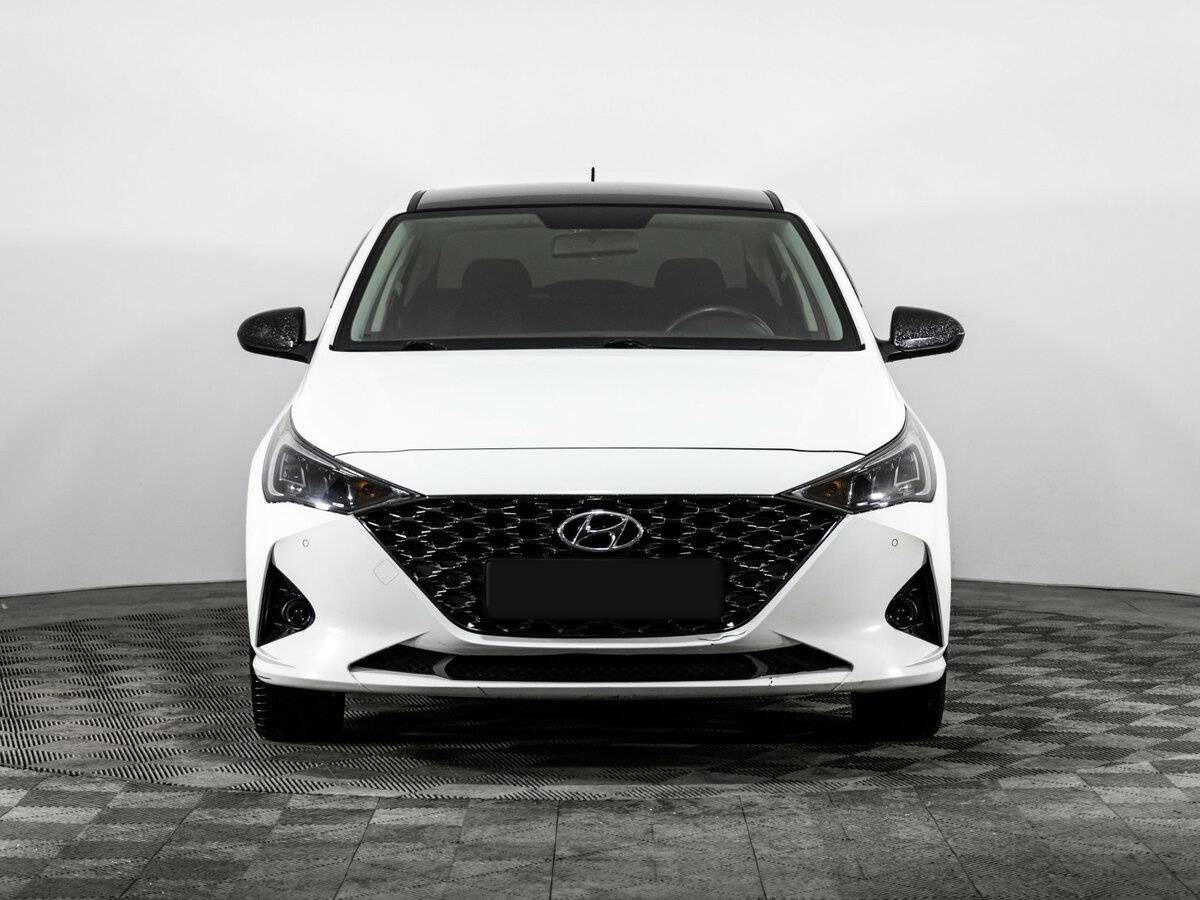 Hyundai Solaris 2021 года с пробегом. Фото: #1