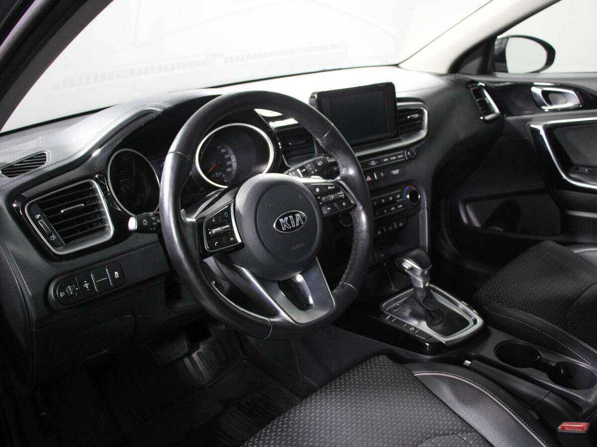 Kia Ceed 2018 года с пробегом. Фото: #11