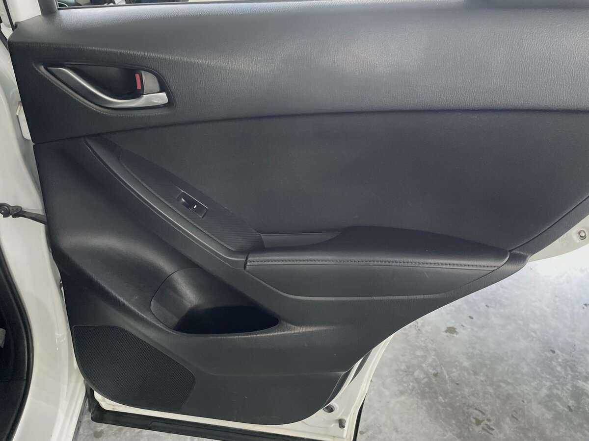 Mazda CX-5 2015 года с пробегом. Фото: #23