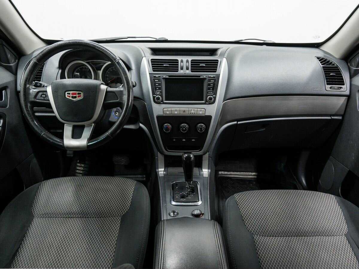 Geely Emgrand X7 2015 года с пробегом. Фото: #9