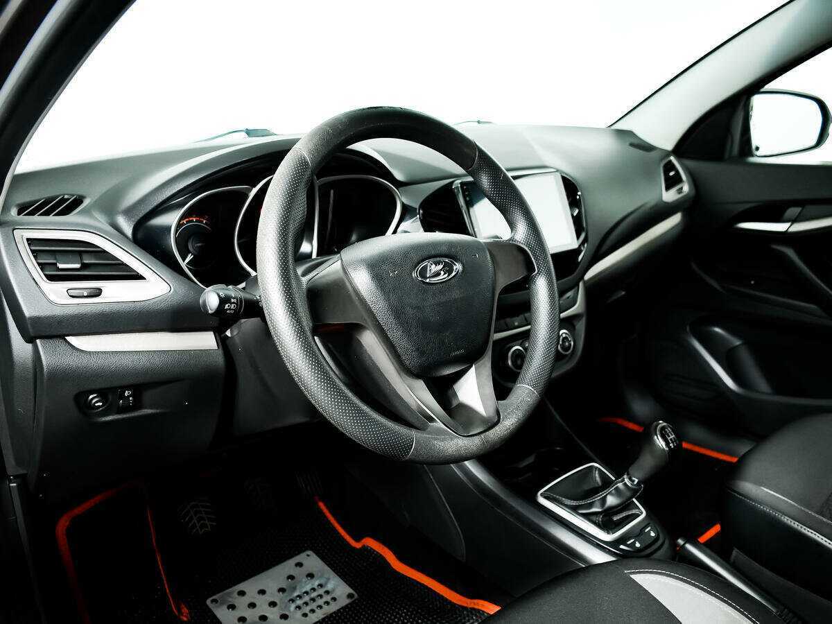 Lada (ВАЗ) Vesta 2017 года с пробегом. Фото: #12