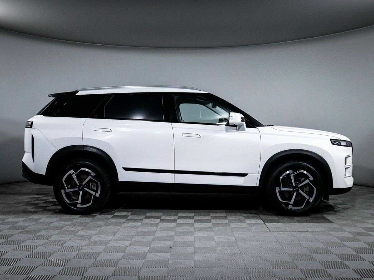 Jaecoo J7 2024 года с пробегом. Фото: #3