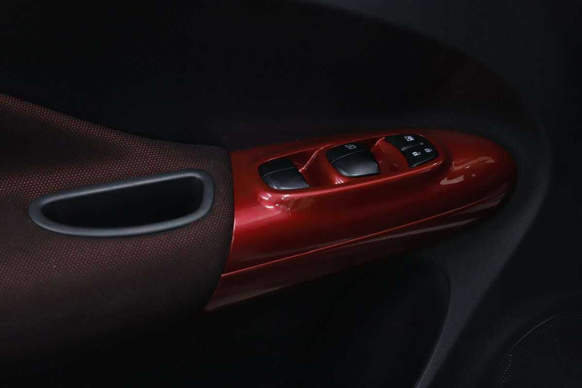 Nissan Juke 2014 года с пробегом. Фото: #9