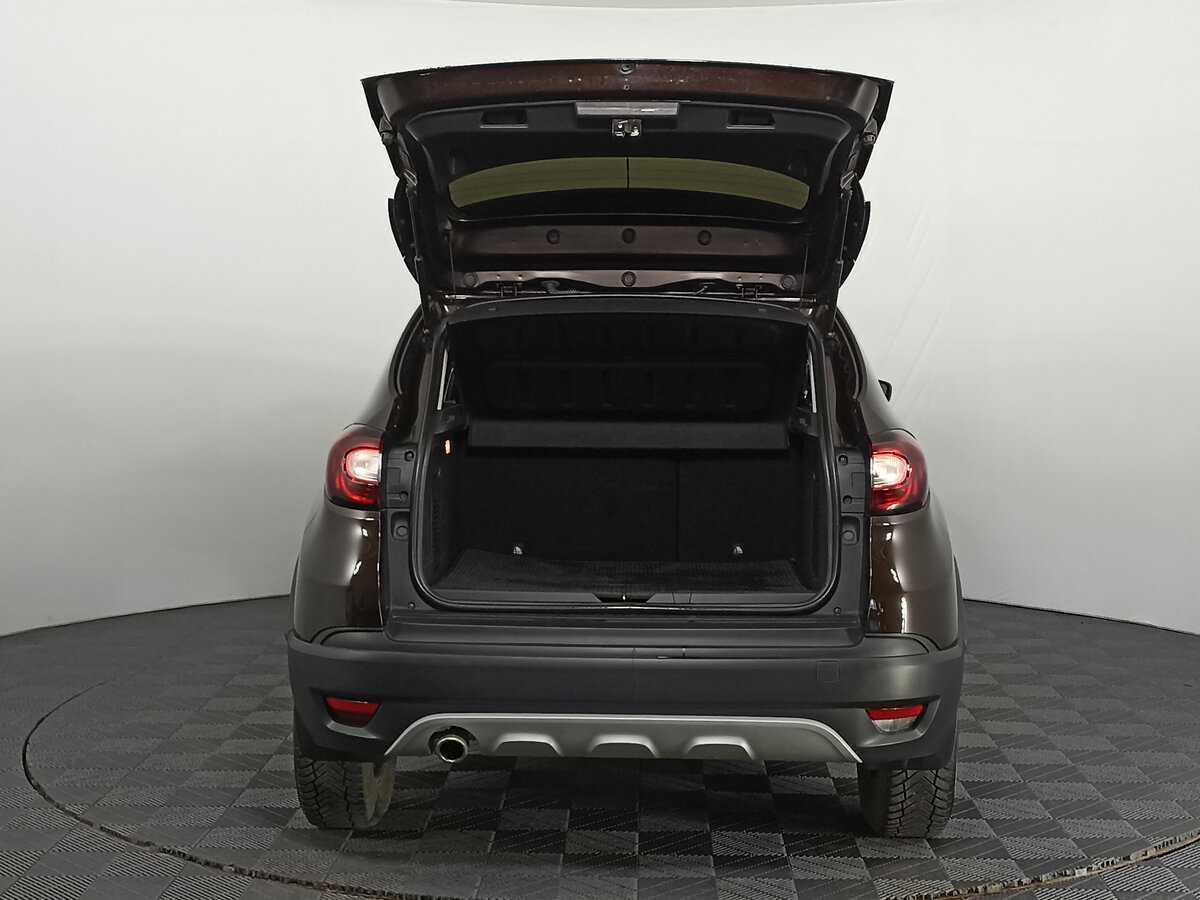 Renault Kaptur 2018 года с пробегом. Фото: #9