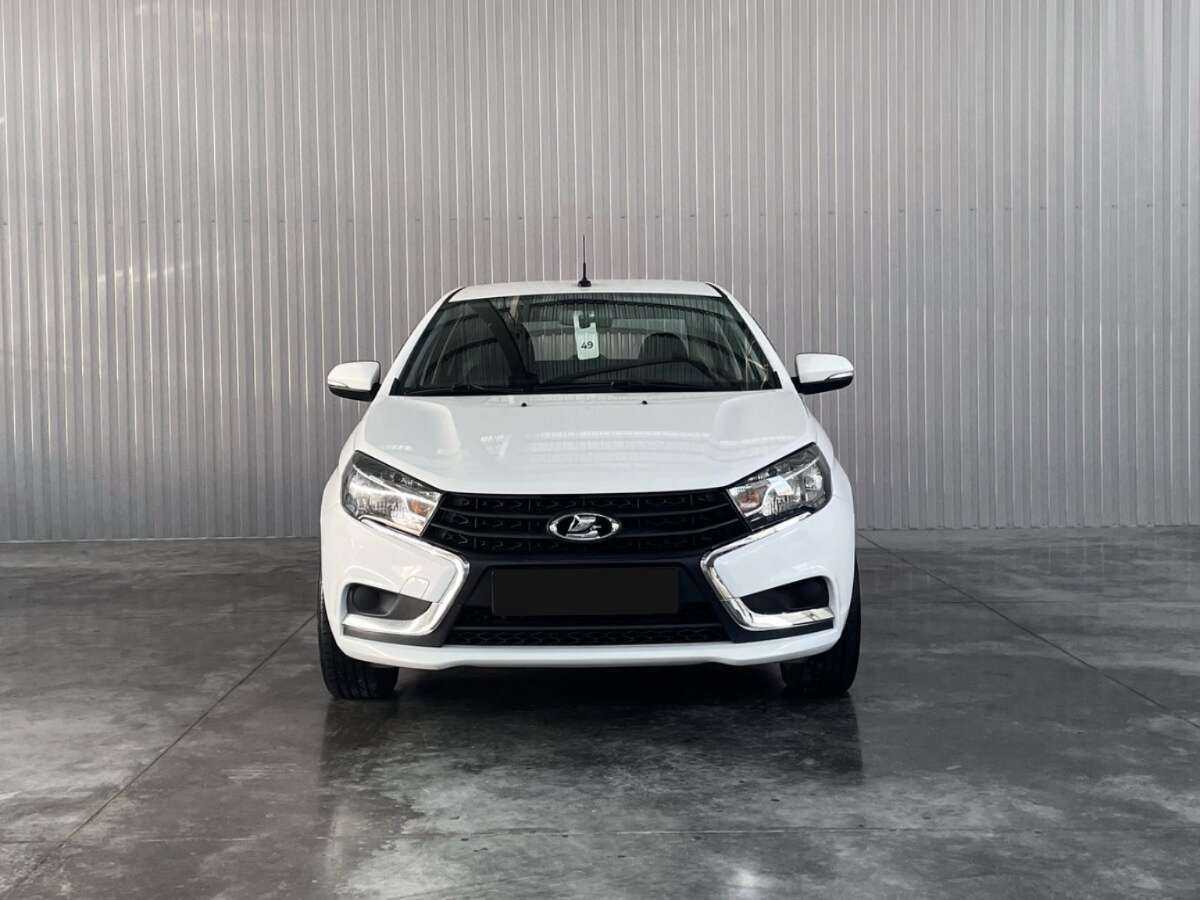 Lada (ВАЗ) Vesta 2017 года с пробегом. Фото: #1