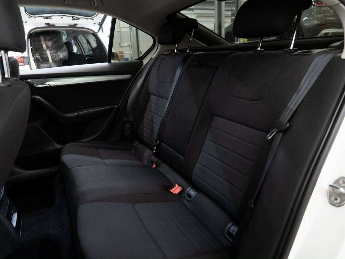 Skoda Octavia 2014 года с пробегом. Фото: #4