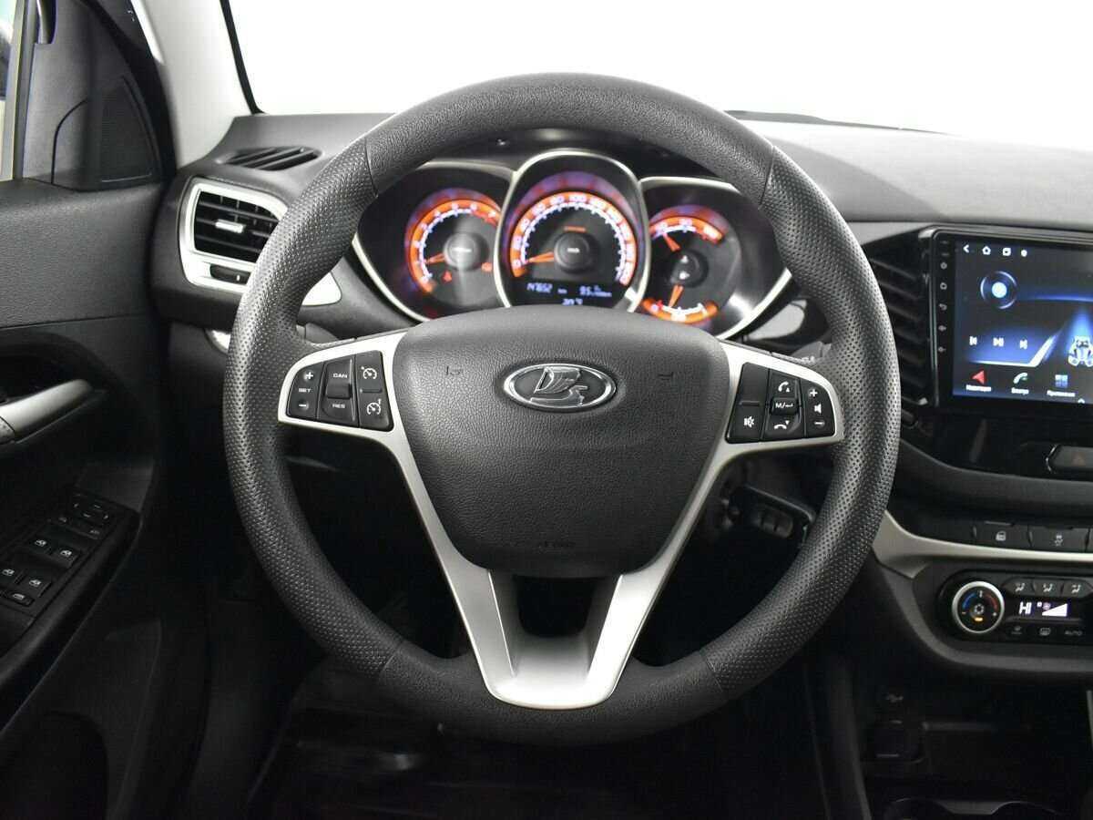 Lada (ВАЗ) Vesta 2019 года с пробегом. Фото: #9