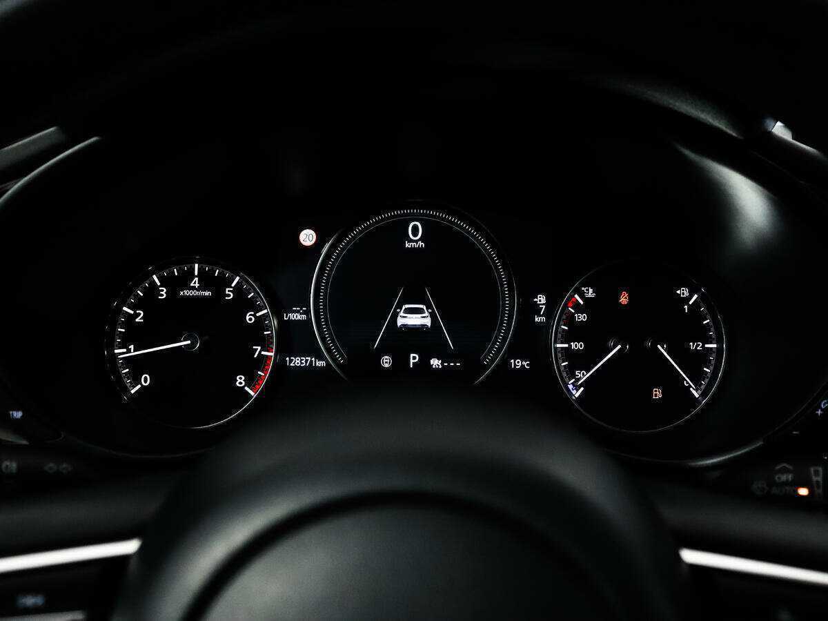 Mazda 3 2019 года с пробегом. Фото: #15