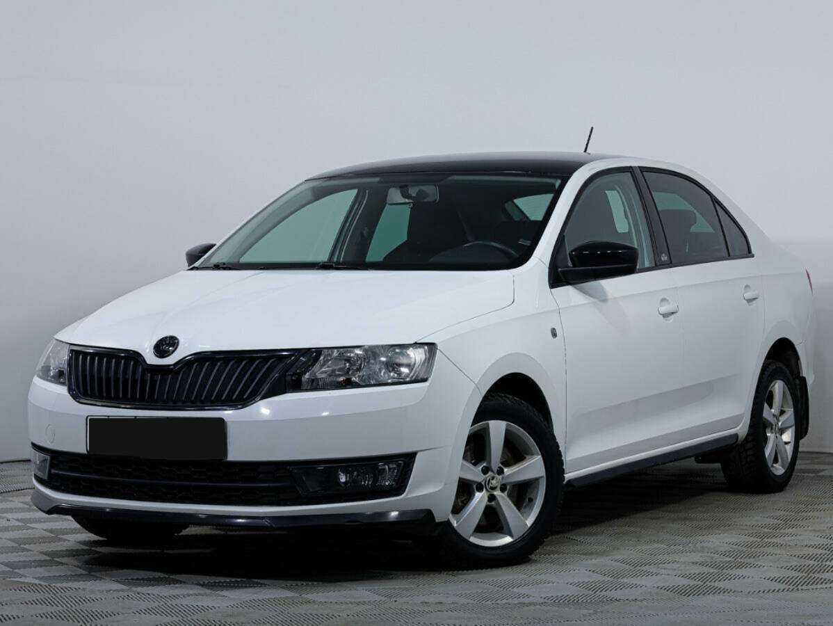 Skoda Rapid 2015 года с пробегом. Посмотреть фото