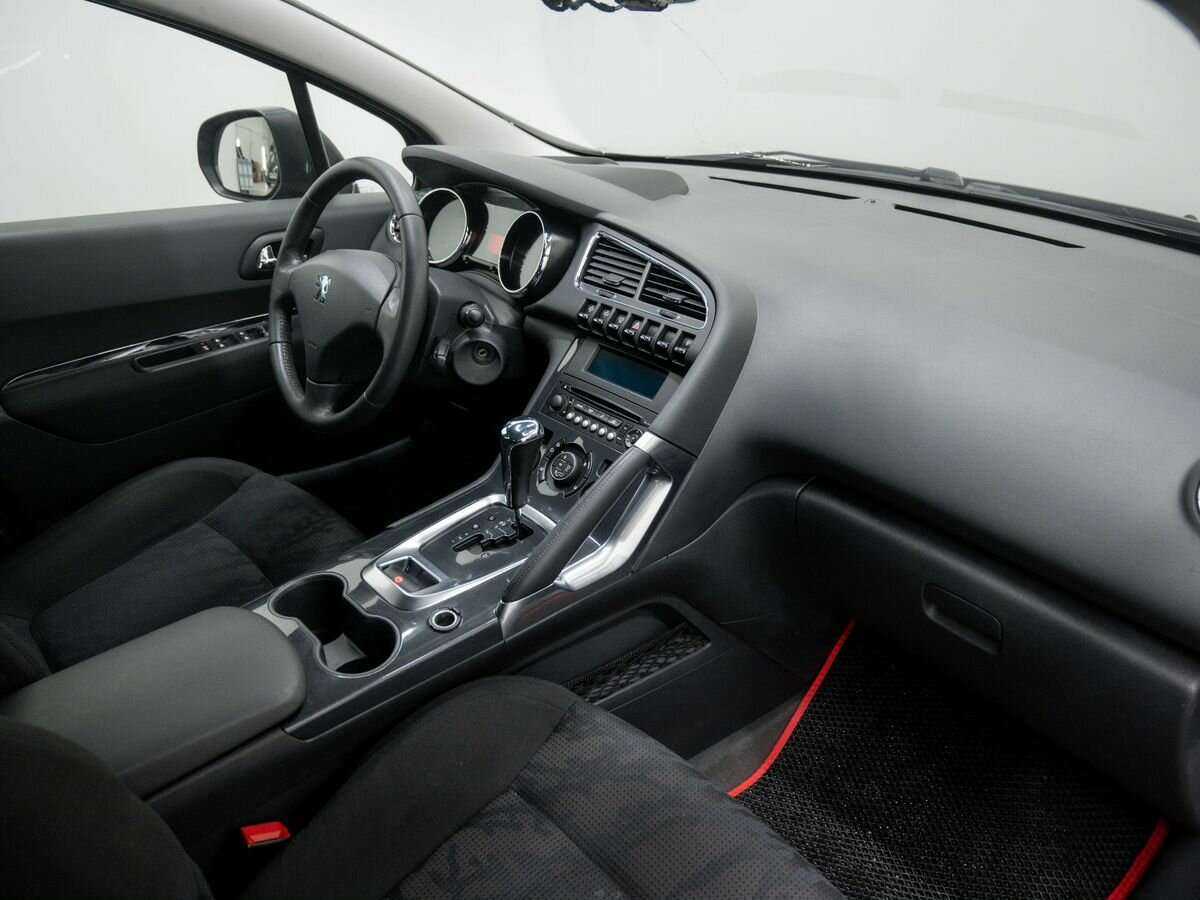 Peugeot 3008 2012 года с пробегом. Фото: #6