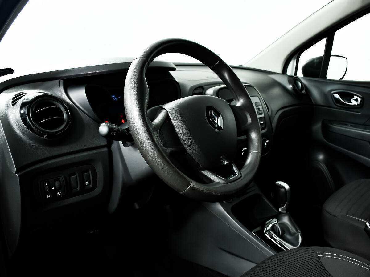 Renault Kaptur 2019 года с пробегом. Фото: #12