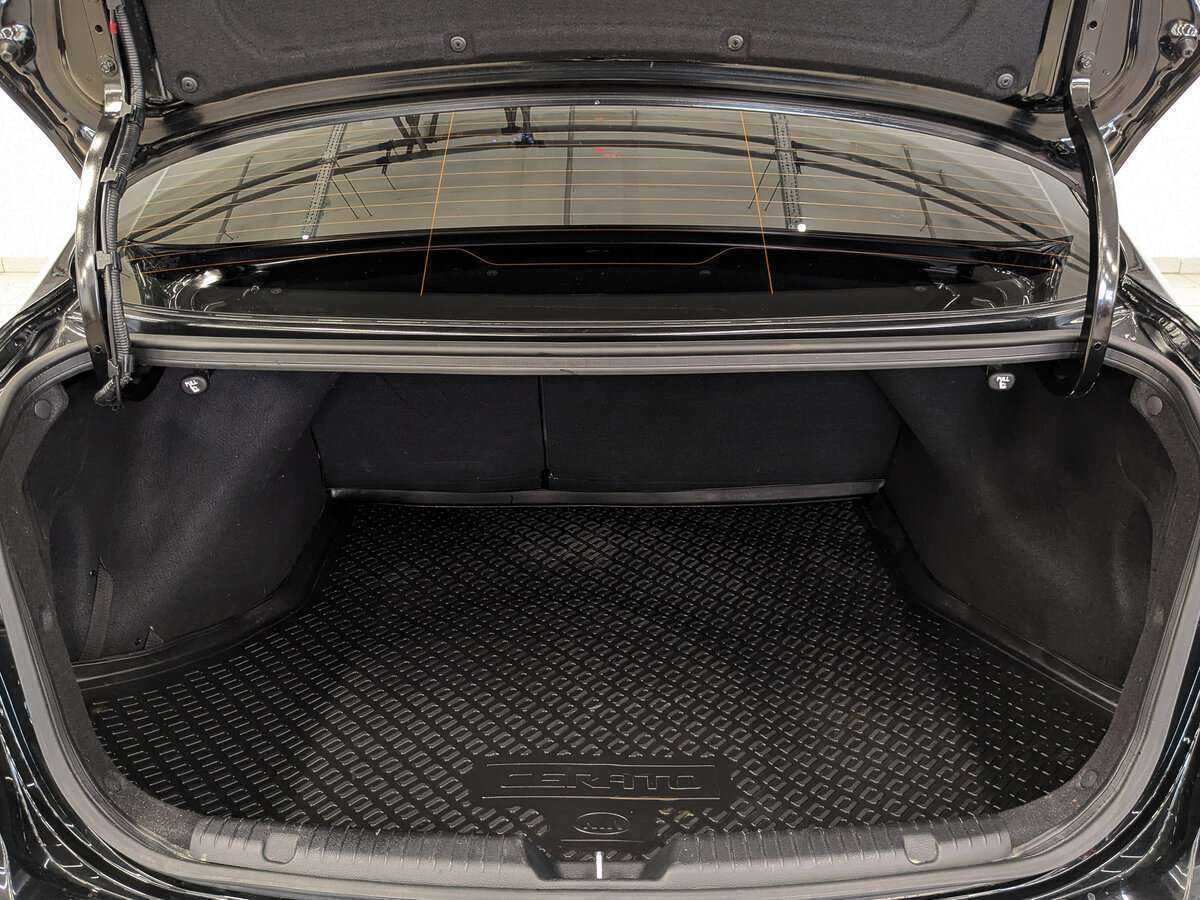 Kia Cerato 2017 года с пробегом. Фото: #9