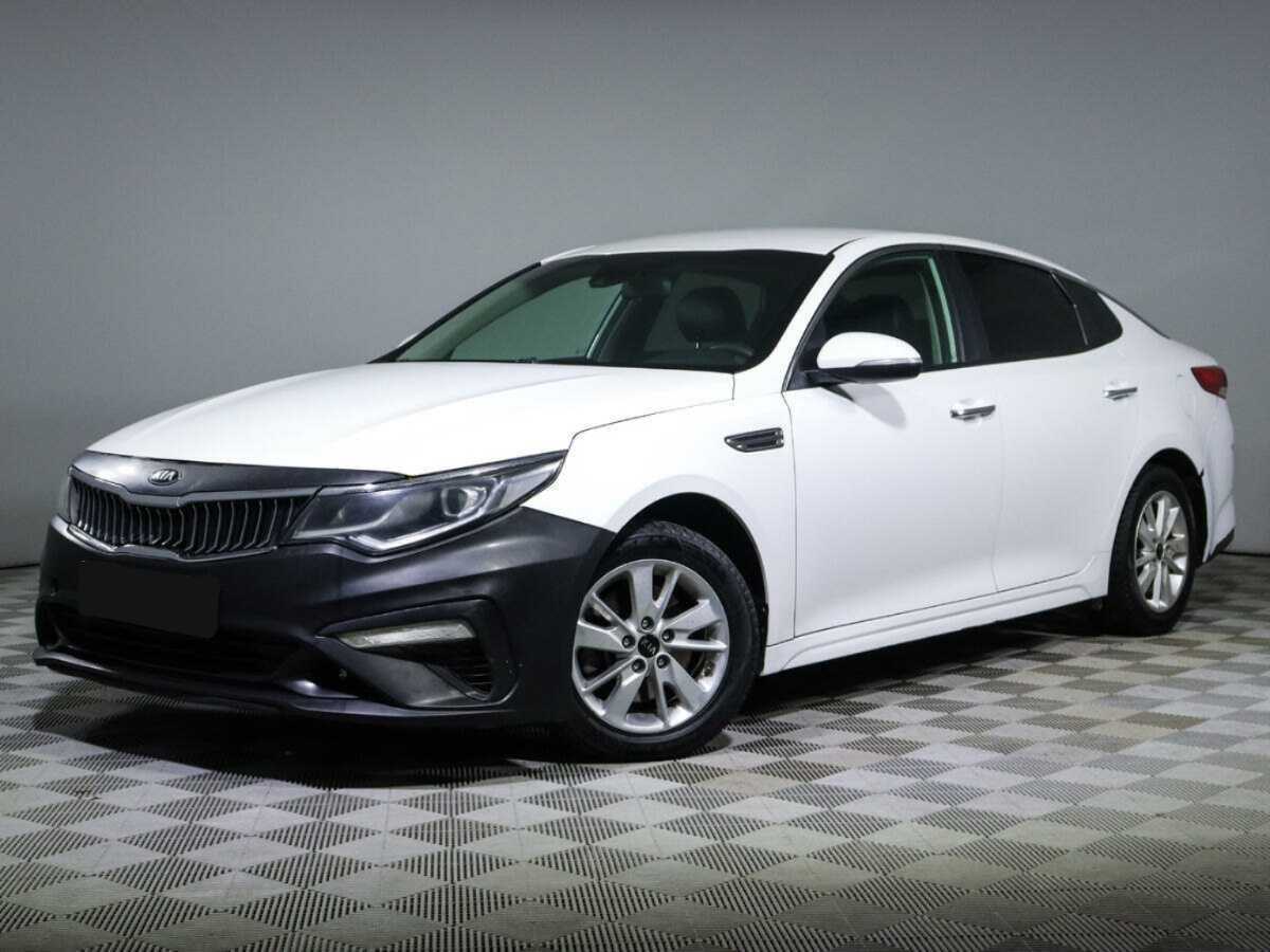 Kia Optima 2018 года с пробегом. Посмотреть фото