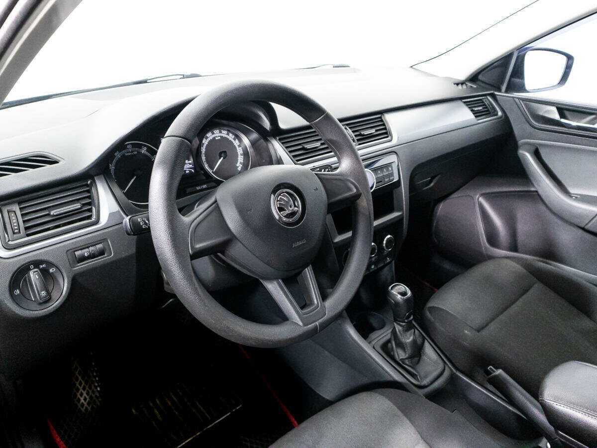 Skoda Rapid 2018 года с пробегом. Фото: #10