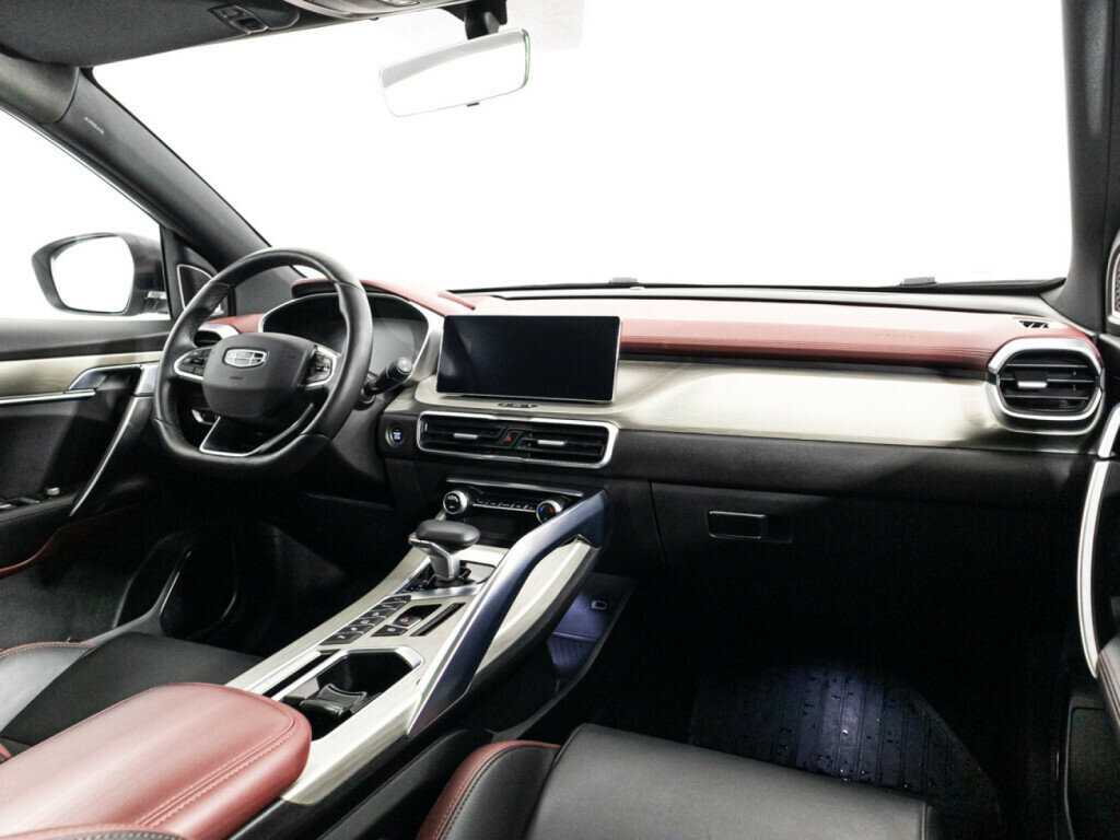 Geely Coolray 2023 года с пробегом. Фото: #8