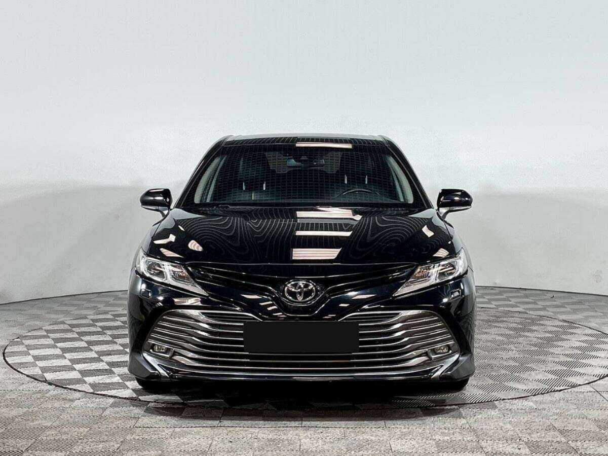 Toyota Camry 2018 года с пробегом. Фото: #0
