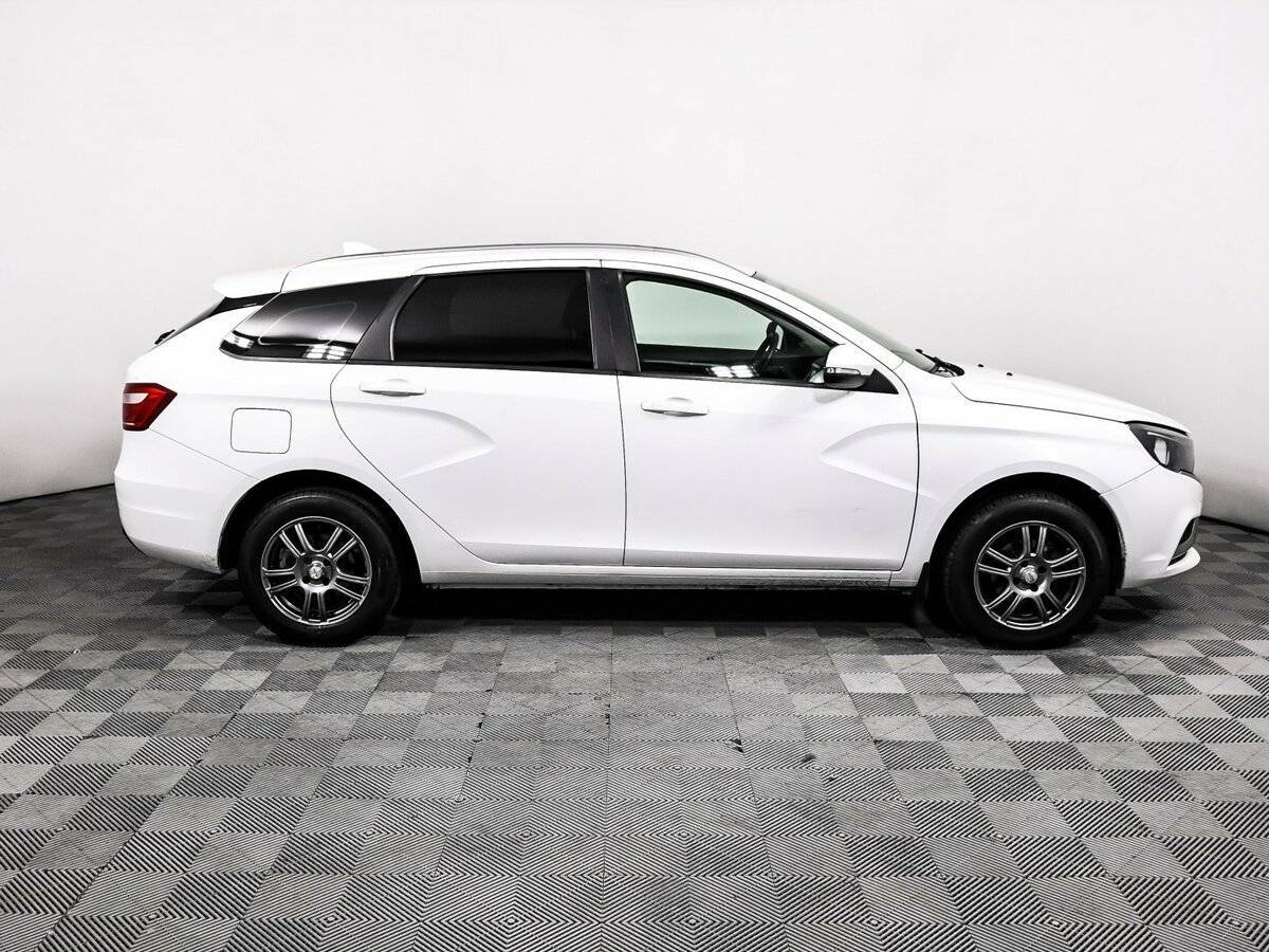 Lada (ВАЗ) Vesta 2020 года с пробегом. Фото: #3