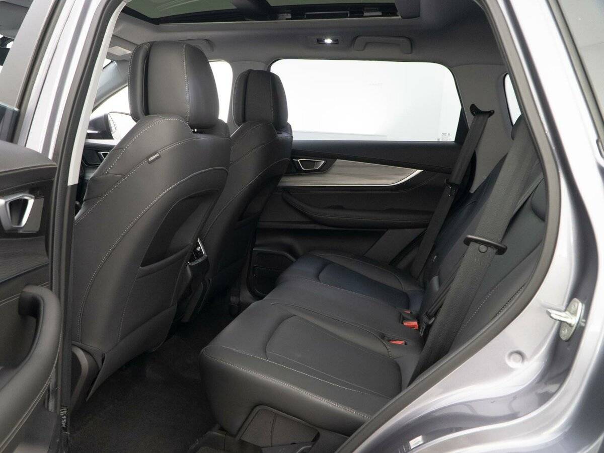 Chery Tiggo 8 2022 года с пробегом. Фото: #10