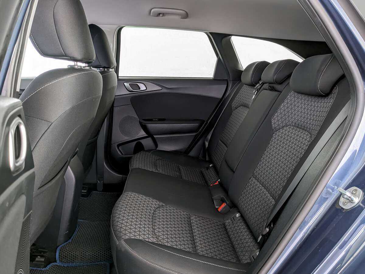 Kia Ceed 2019 года с пробегом. Фото: #11