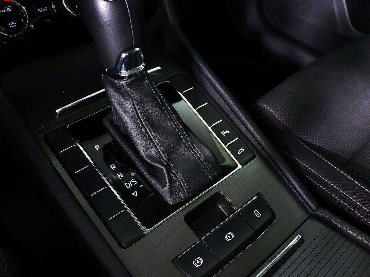 Skoda Superb 2020 года с пробегом. Фото: #18