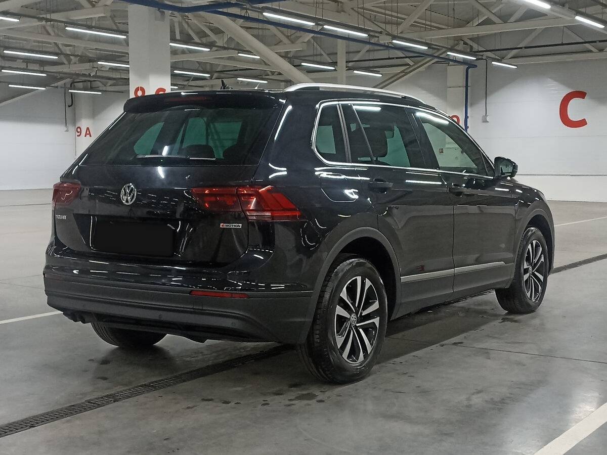 Volkswagen Tiguan 2019 года с пробегом. Фото: #4