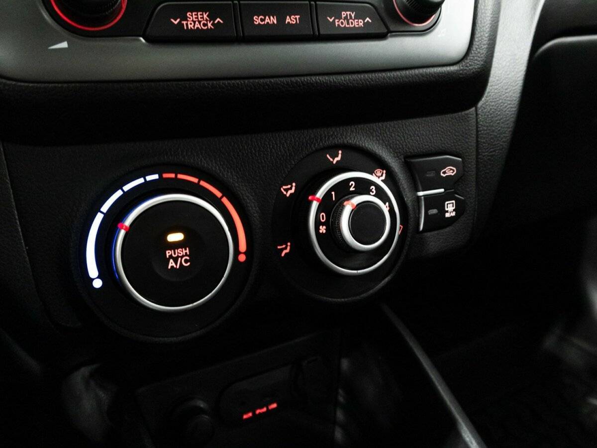 Kia Rio 2014 года с пробегом. Фото: #16