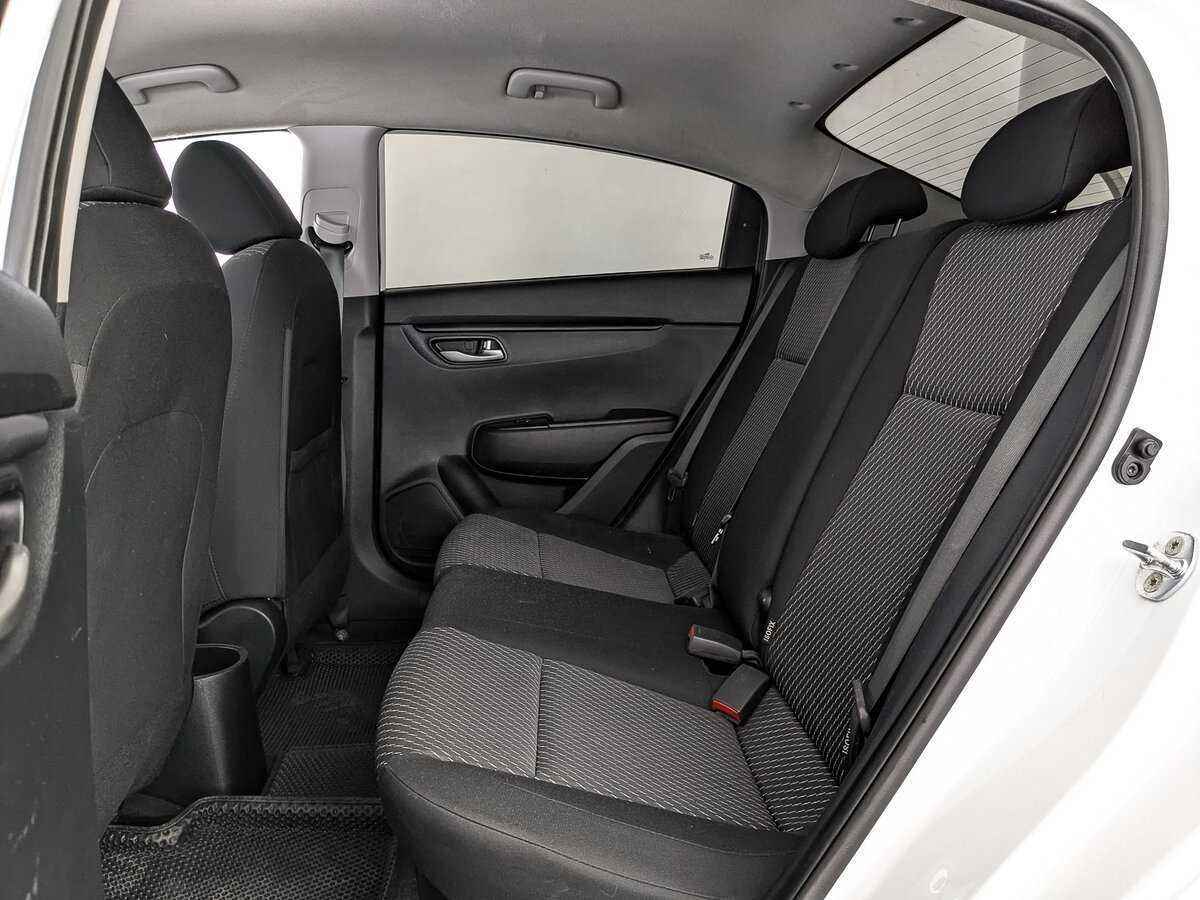 Kia Rio 2018 года с пробегом. Фото: #17